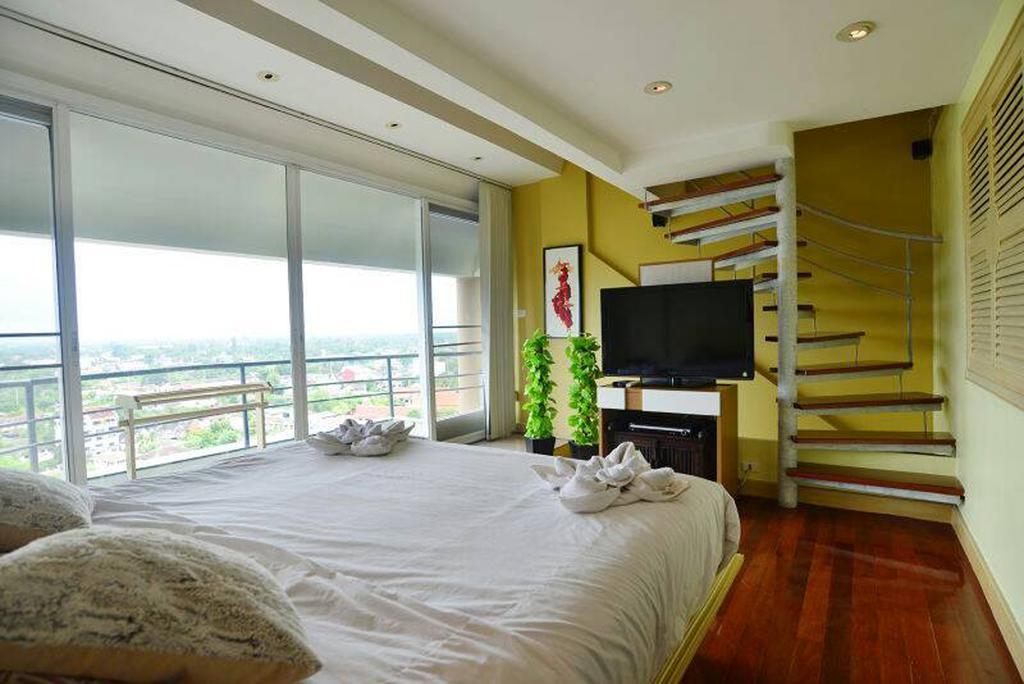 Penthouse Galare Thong Tower Lägenhet Chiang Mai Rum bild