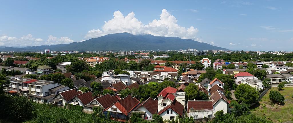 Penthouse Galare Thong Tower Lägenhet Chiang Mai Rum bild